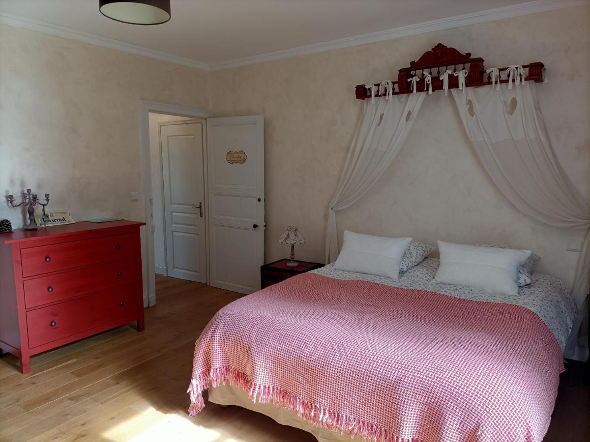 Le Manoir "Aux Douves" Bed & Breakfast Bazoges-en-Paillers Eksteriør bilde